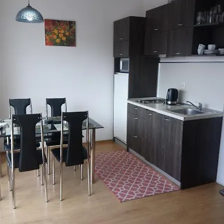 Sunny View Central 5 Apartament *